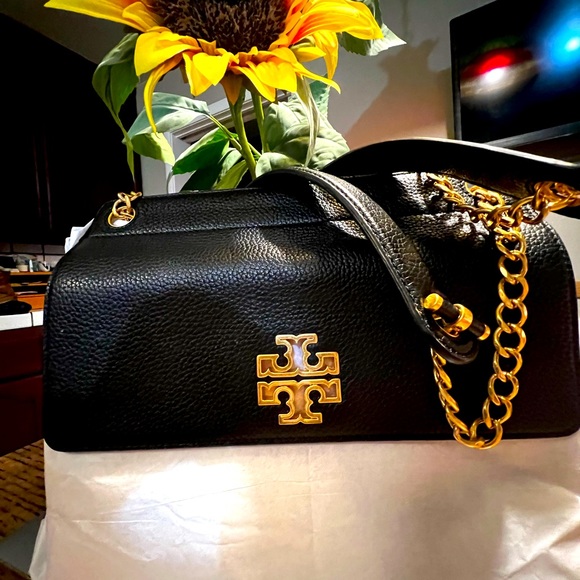 ๐นTory Burch Burch Britten Flap Leather Shoulder Bag ๐นNWT - Picture 5 of 11